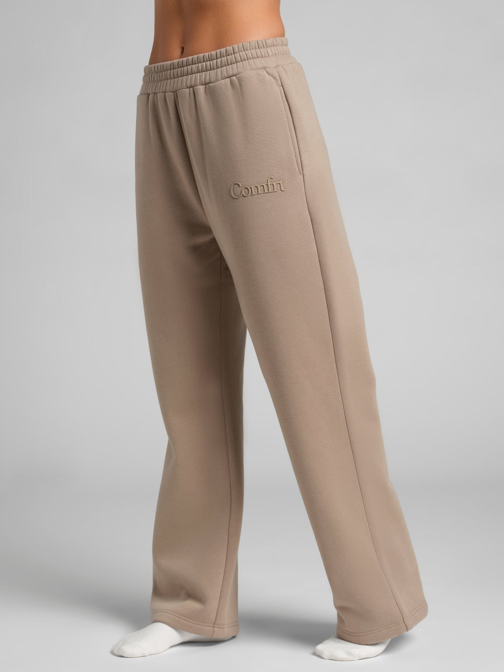 Minimalist Straight Leg Sweatpants – Short