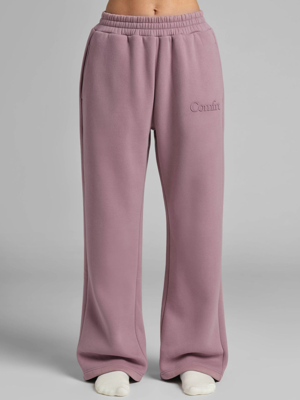 Minimalist Straight Leg Sweatpants – Short