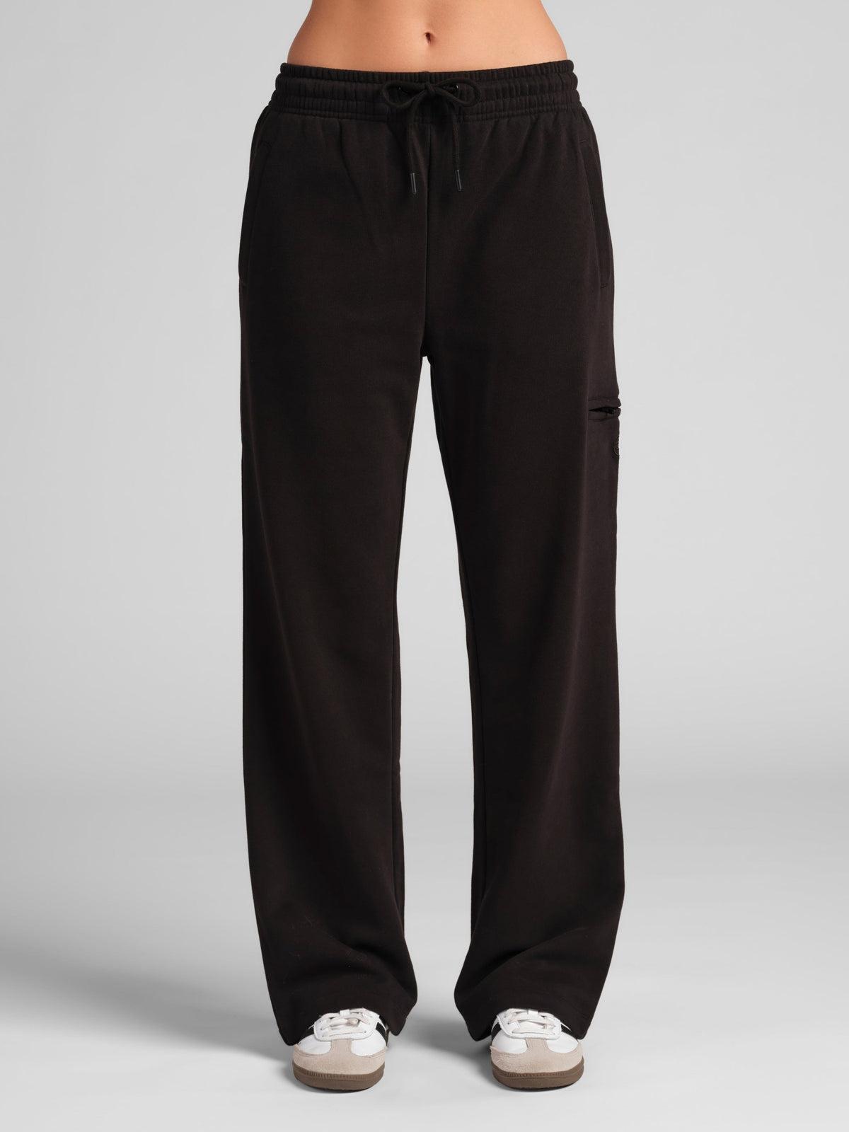 Halo Lightweight Airplane Mode Straight Leg Sweatpants