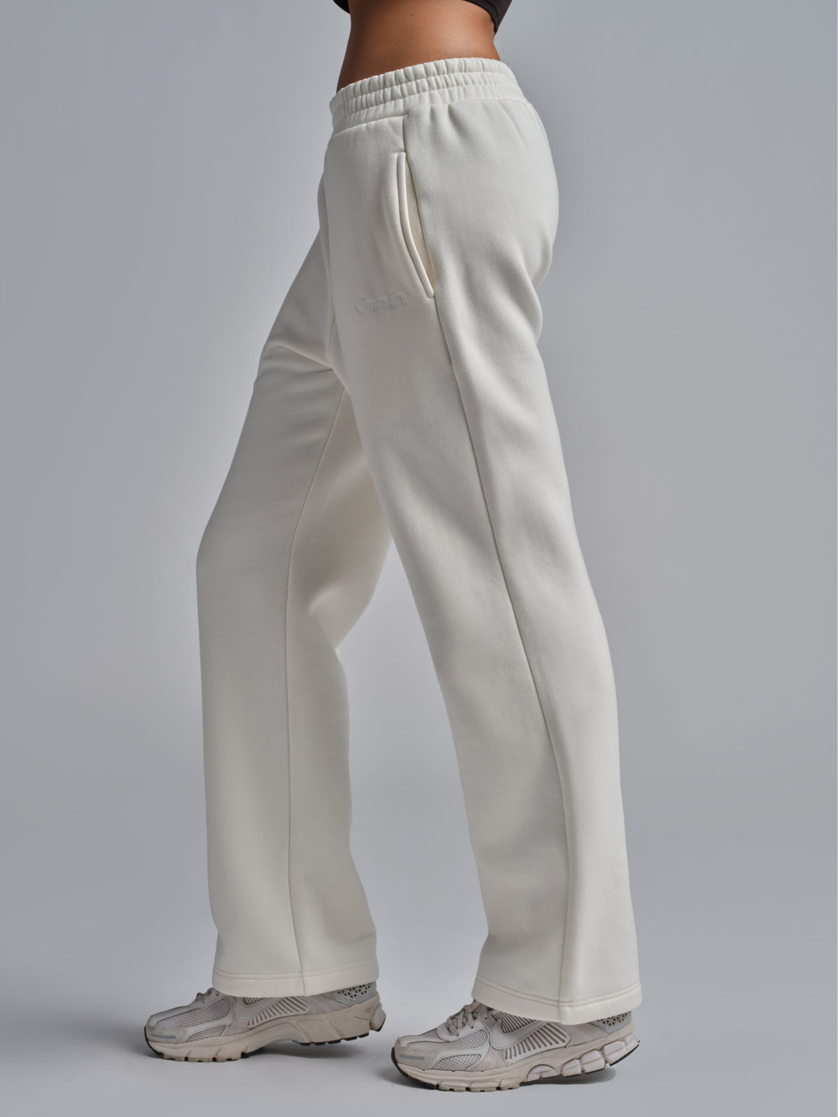 Signature Straight Leg Sweatpants