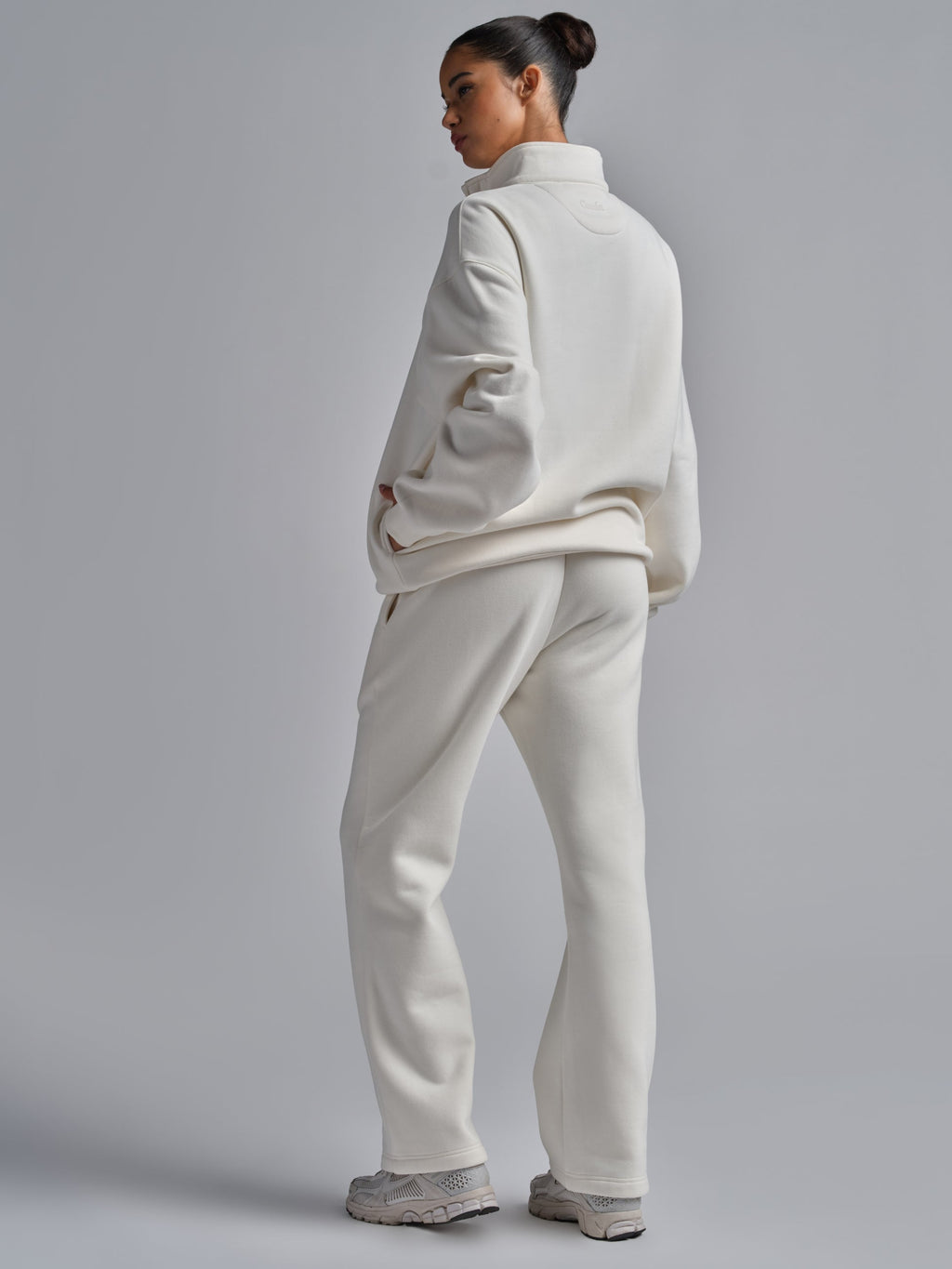 Signature Straight Leg Sweatpants