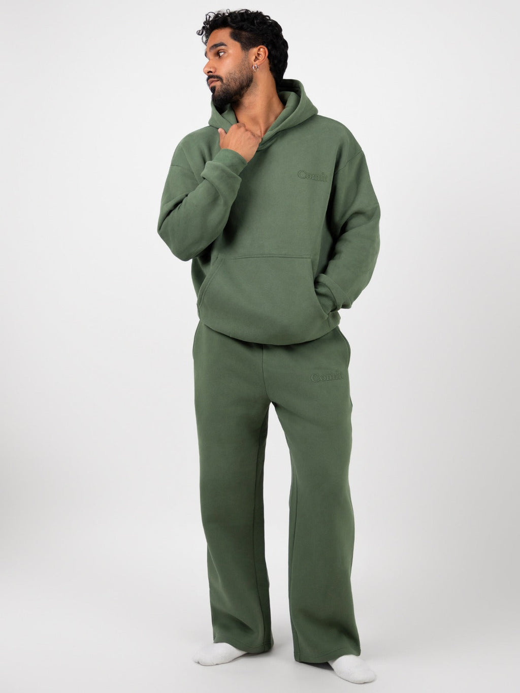 Minimalist Straight Leg Sweatpants – Short