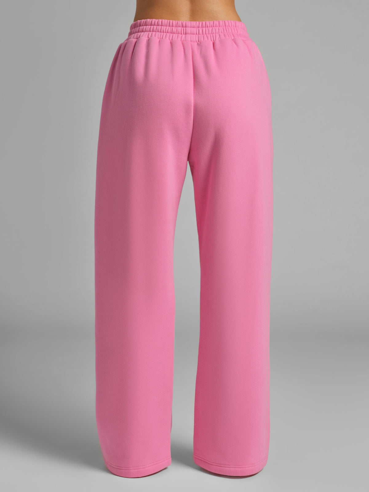 Minimalist Straight Leg Sweatpants – Short
