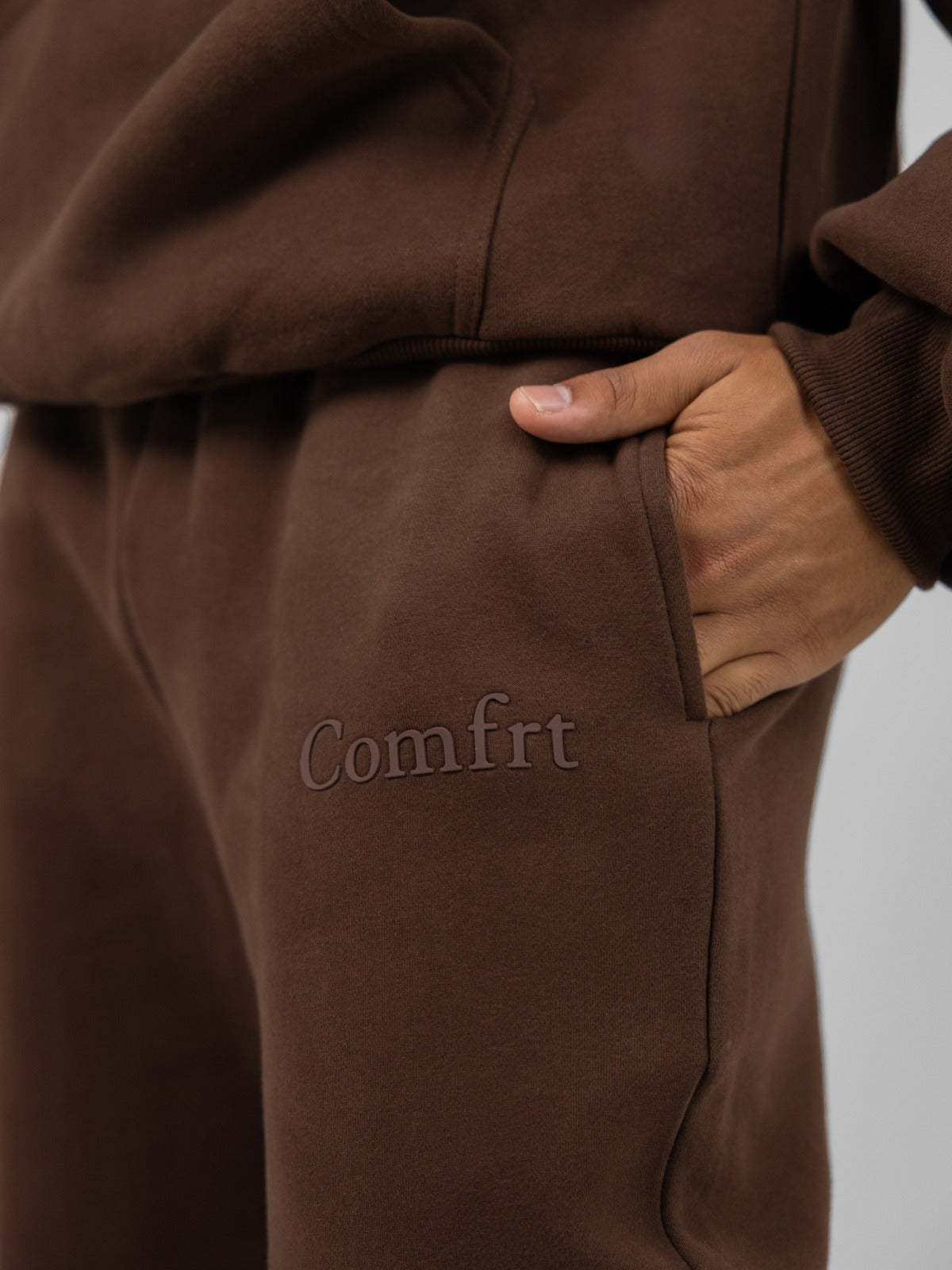 Minimalist Straight Leg Sweatpants – Short