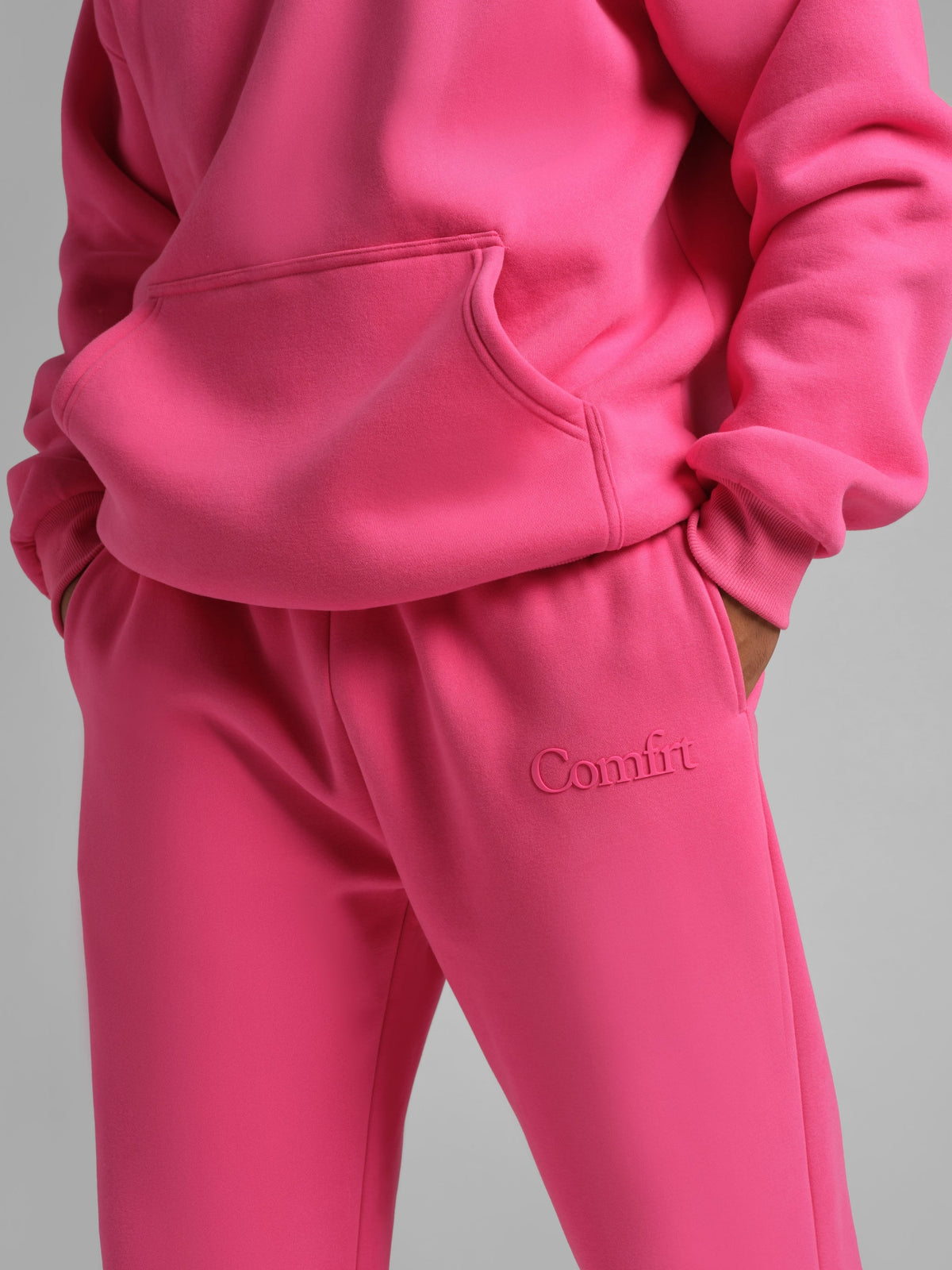 Minimalist Straight Leg Sweatpants – Short