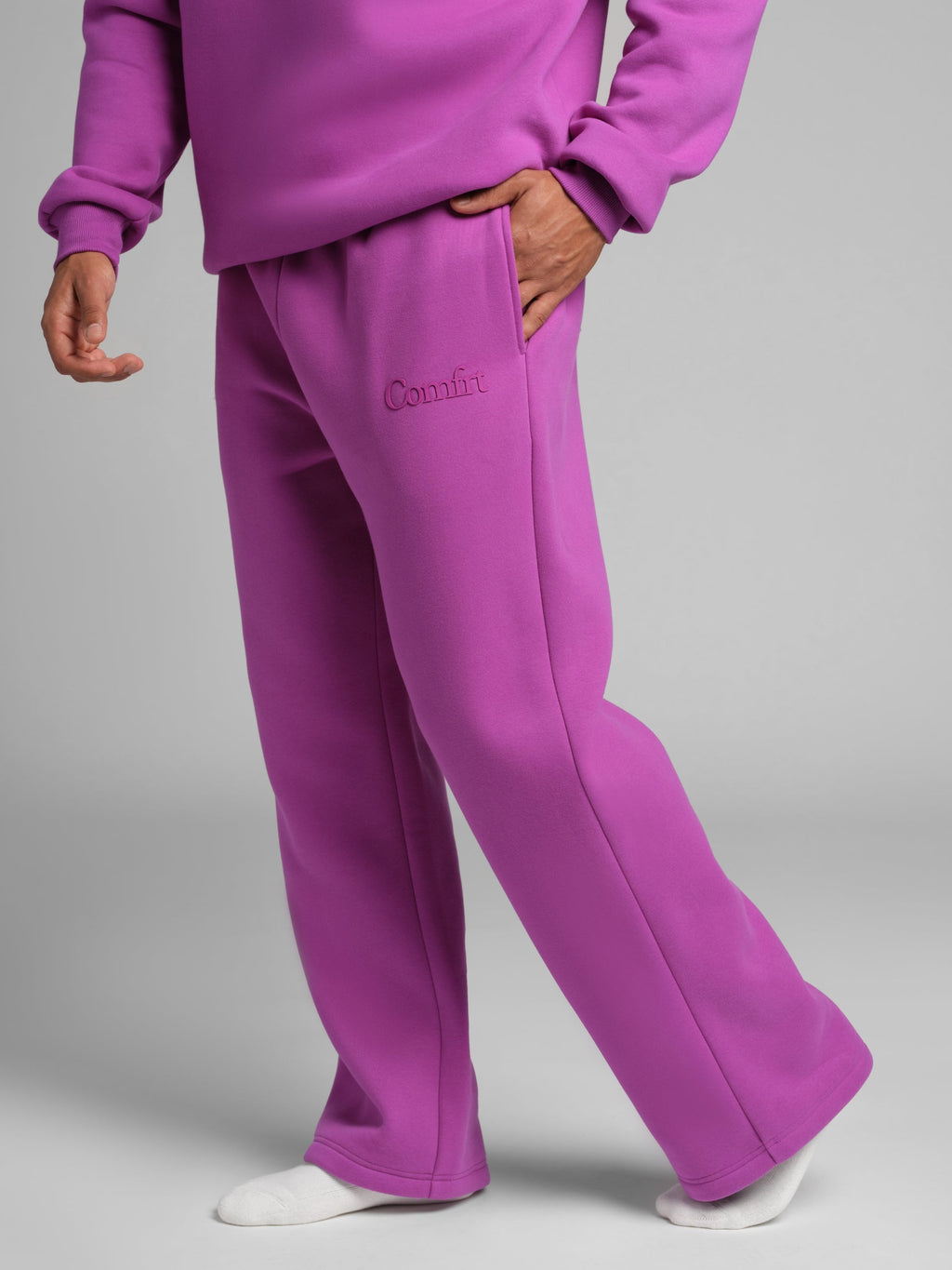 Minimalist Straight Leg Sweatpants – Short
