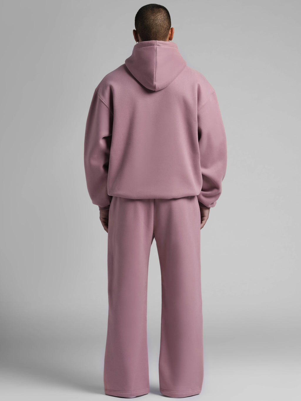 Minimalist Straight Leg Sweatpants – Short