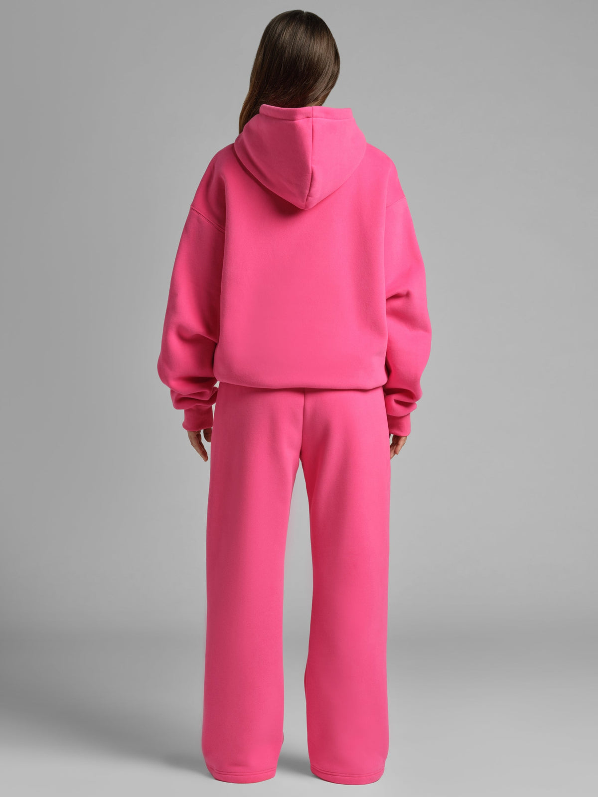Minimalist Straight Leg Sweatpants – Short
