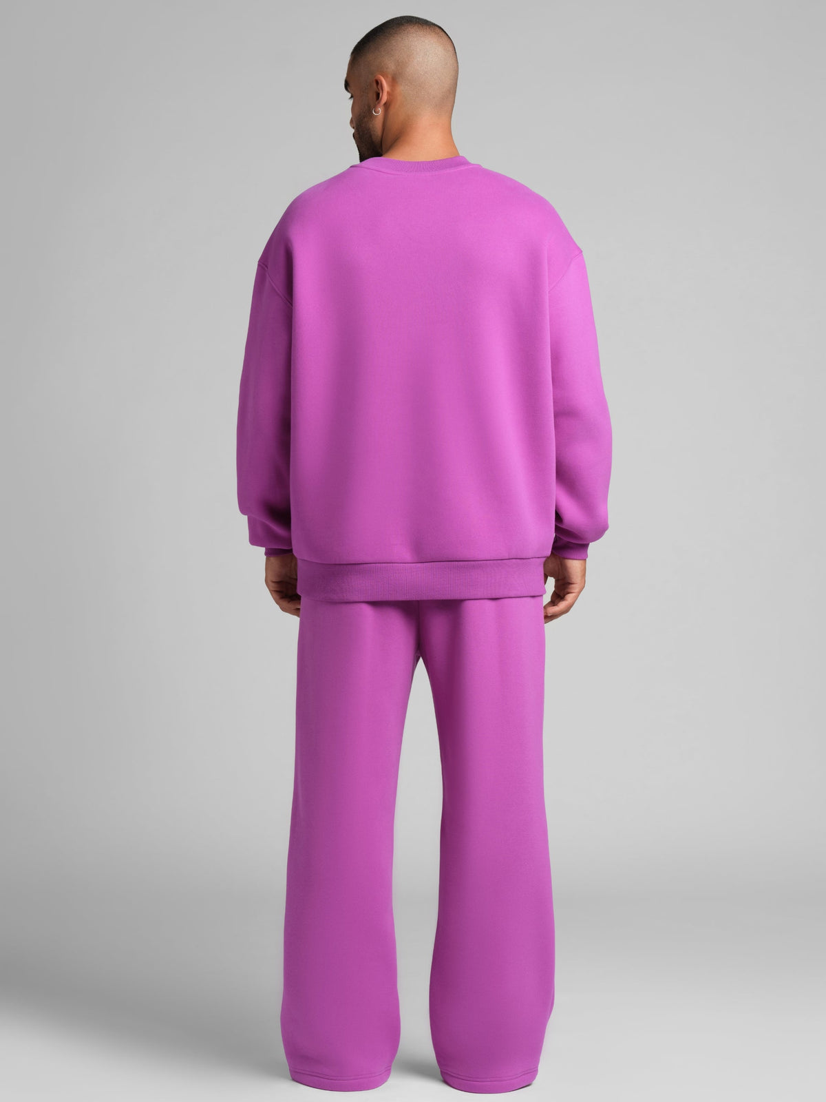 Minimalist Straight Leg Sweatpants