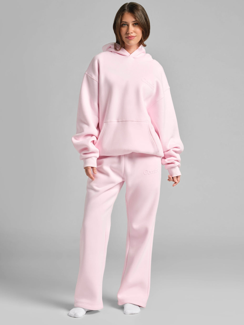 Minimalist Straight Leg Sweatpants – Short