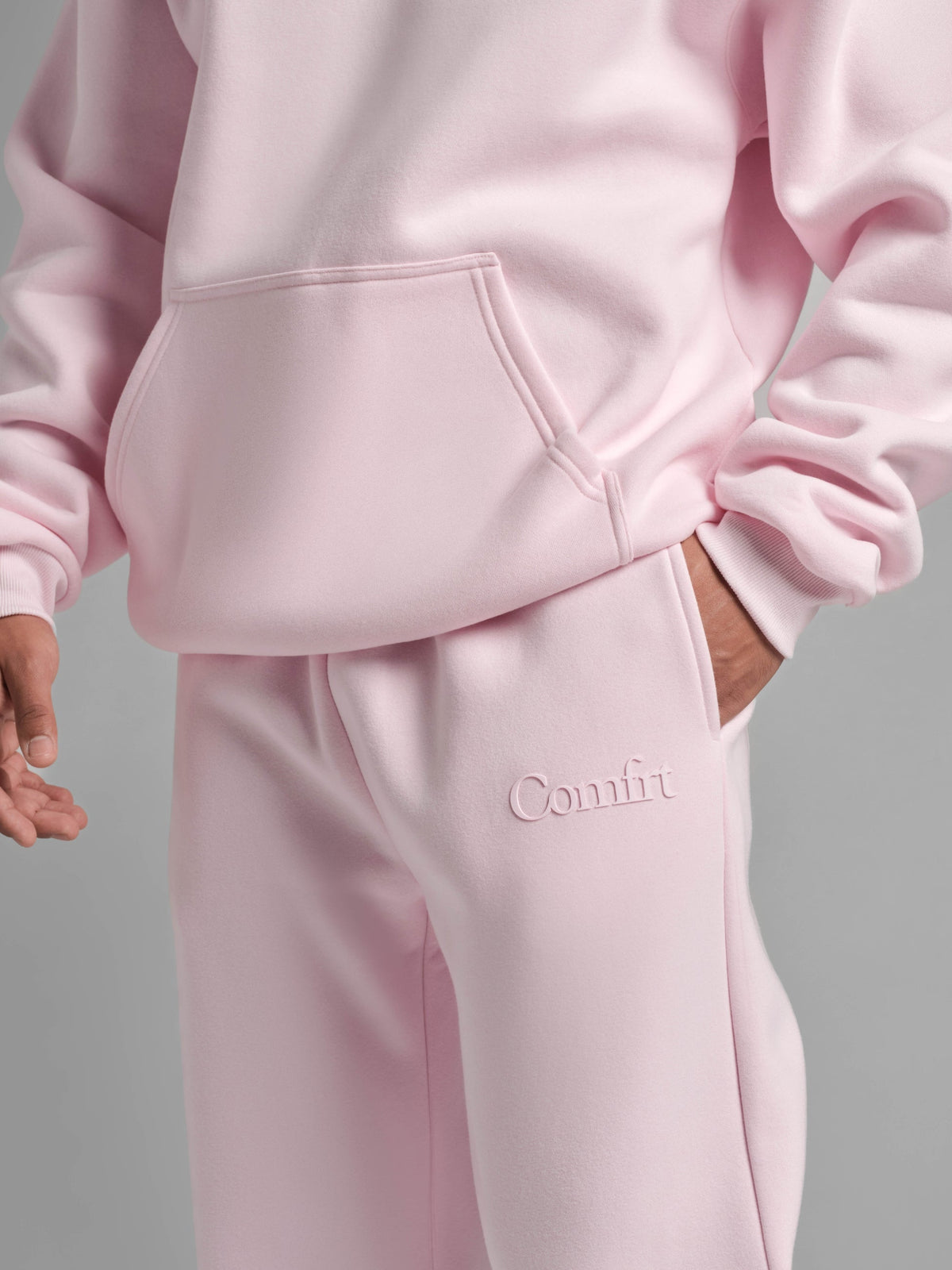 Minimalist Straight Leg Sweatpants – Short