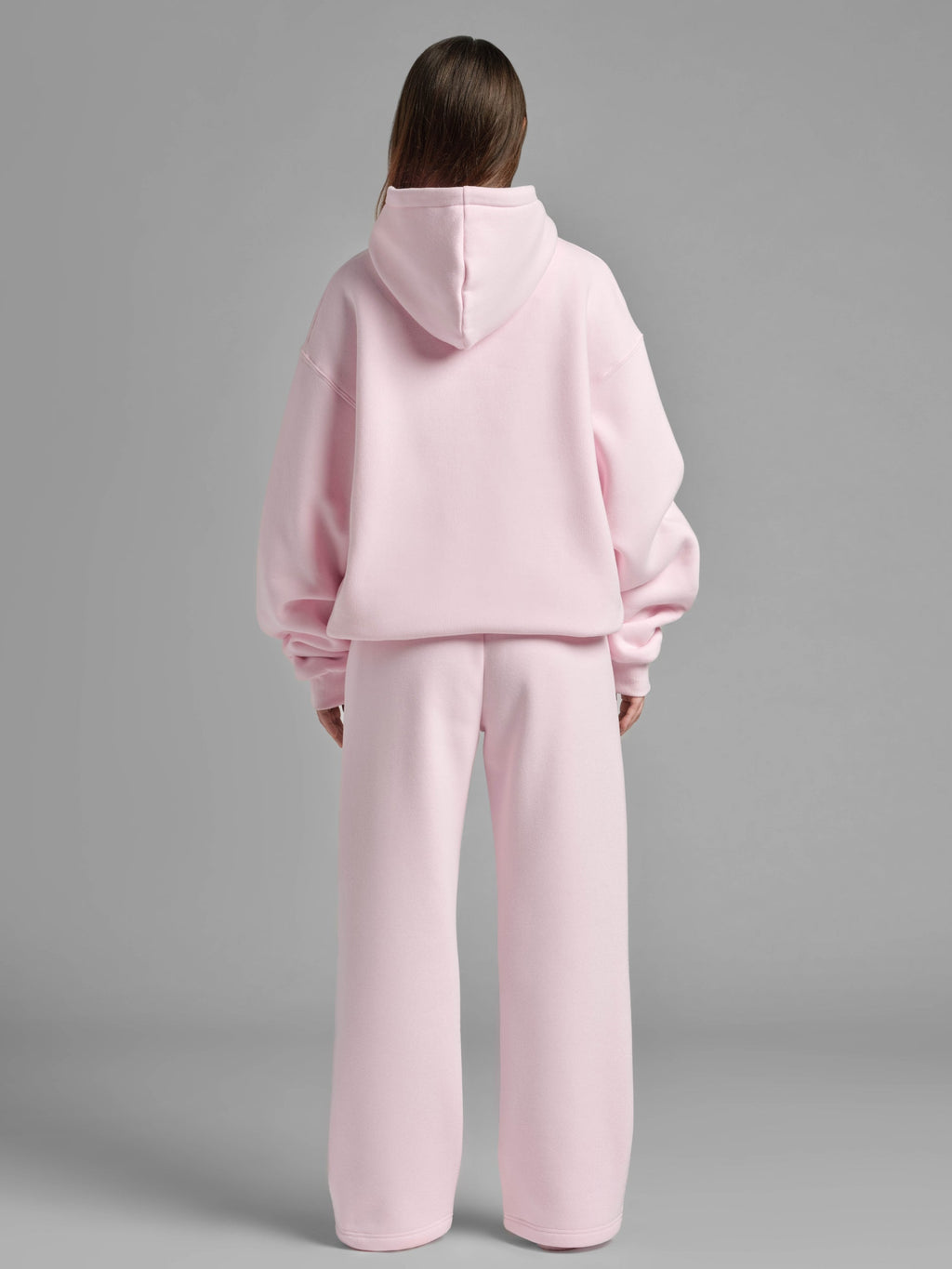 Minimalist Straight Leg Sweatpants – Short
